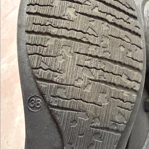 Miz Mooz New York Pleasant Black Leather Booties EU 38/US 7.5 - Picture 12 of 15